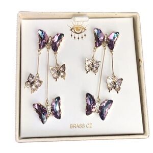 NWT 💜🦋💜 Eye Candy Crystal Butterfly Earrings